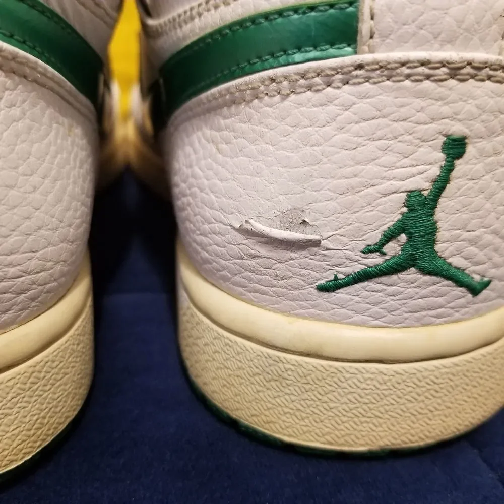 Nike Air Jordan 1 Retro High 